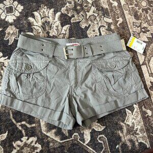 NWT Bongo Cargo shorts size 1.